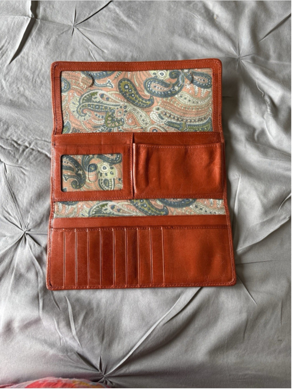 Hobo International Sadie Trifold Wallet Burnt Orange Paisley Lining Snap - Picture 2 of 8